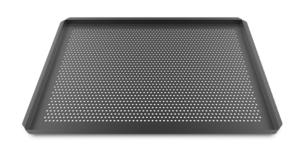 FORO BLACK TRAY GN2/1, PERFORATED - NON-STICK ALUM, 660X460 (18"X26")