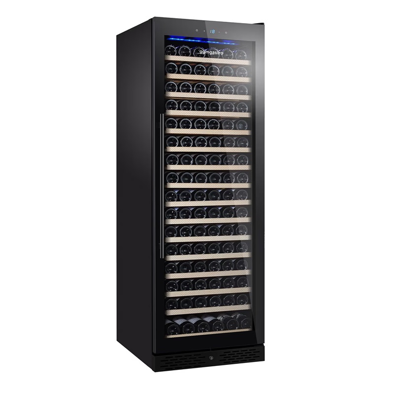 WINE COOLER, 1 DOOR GLASS - 110V (15.89CFT) 