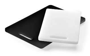 CUTTING BOARD WITH HANDLE BLACK 30X20X1CM