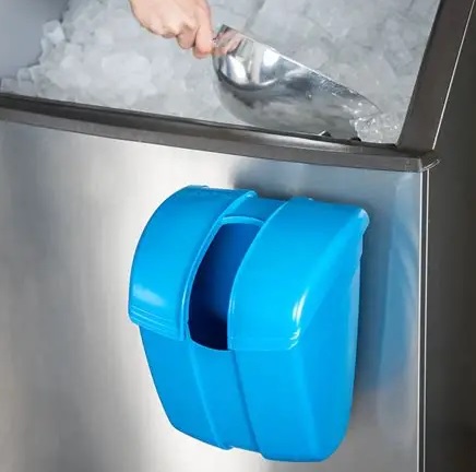 SAF-T-ICE SCOOP CADDY BLUE